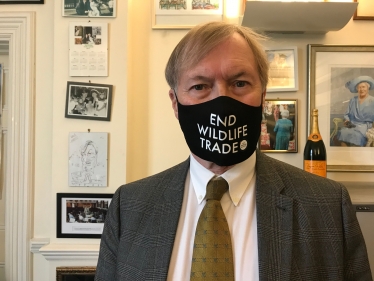 Sir David calls on the Prime Minister to support a wildlife trade ban at the G20 meeting of global leaders